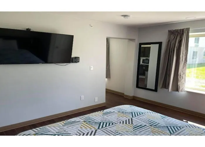 Hotel 6 Il Peoria